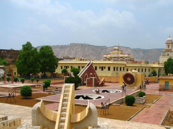 Jantar Mantar-Temple of instruments